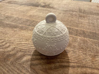 Weihnachtskugel aus Zellan - Schälchen