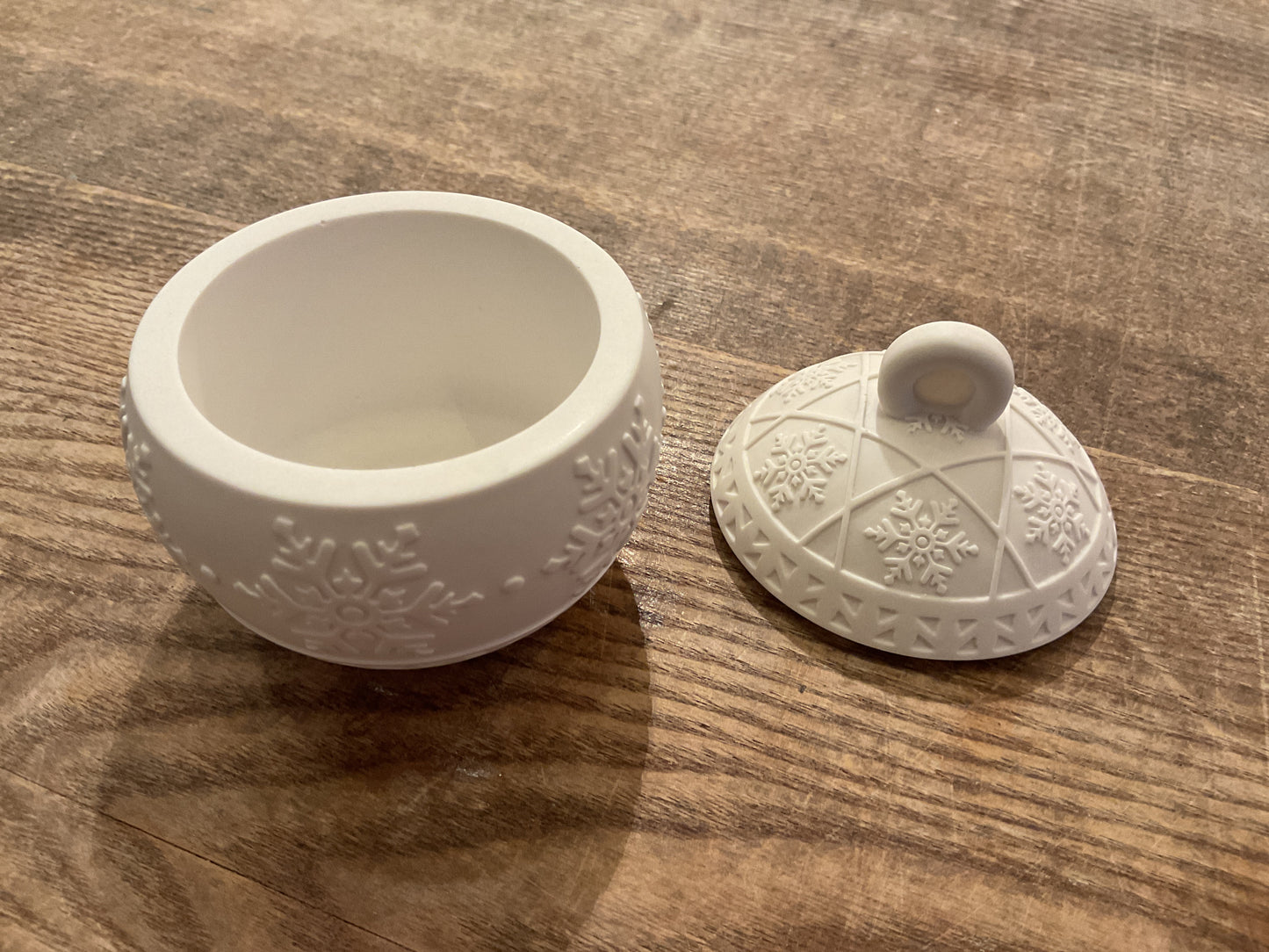 Weihnachtskugel aus Zellan - Schälchen